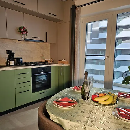 Mamaia Nord - Alezzi Odyssey * Năvodari