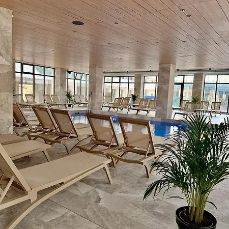 Mamaia Nord - In Complex Odyssey Navodari