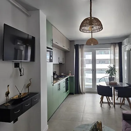 Mamaia Nord - Alezzi Odyssey ナボダリ